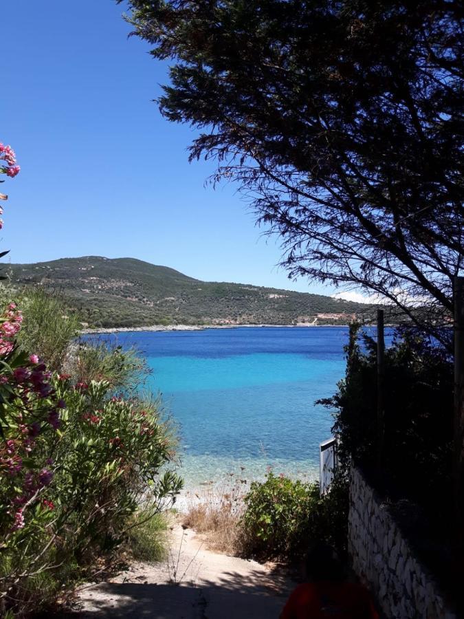 Vkastri Aparthotel Vasiliki  Bagian luar foto