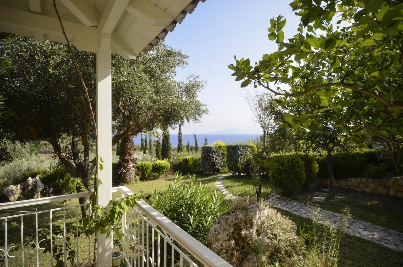 Vkastri Aparthotel Vasiliki  Bagian luar foto